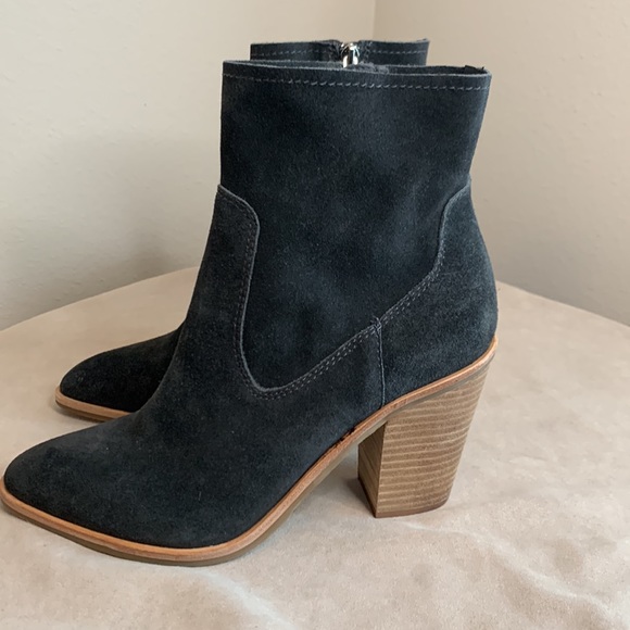 Treasure & Bond Suede Ankle Booties - Picture 5 of 9